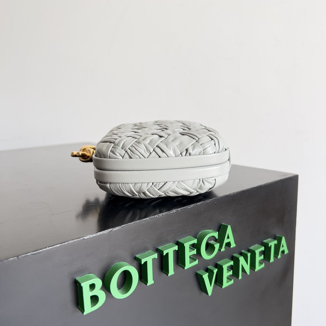 Bottega Veneta Cosmetic Bags